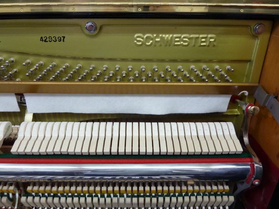 ★★★専門店整備済★シュベスター★No.51★オーバーホール（弦・他全交換）済み