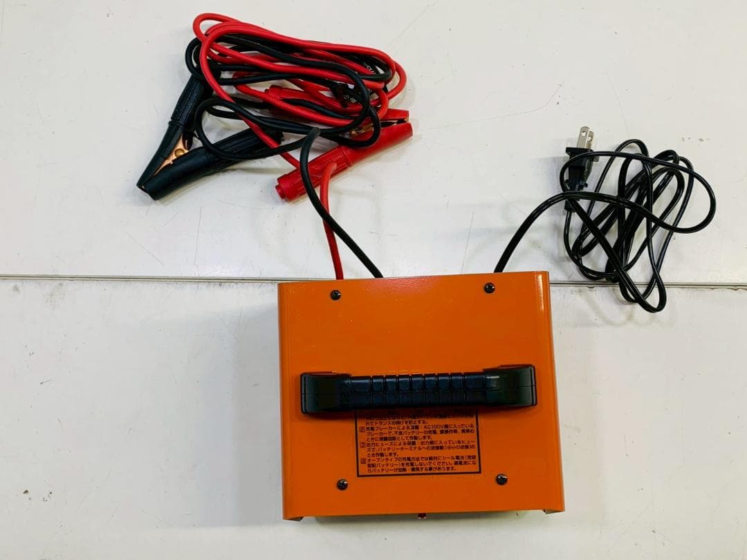 222Z Cellstar CC-30AT 自動バッテリー充電器 美品 送料込 - メルカリ