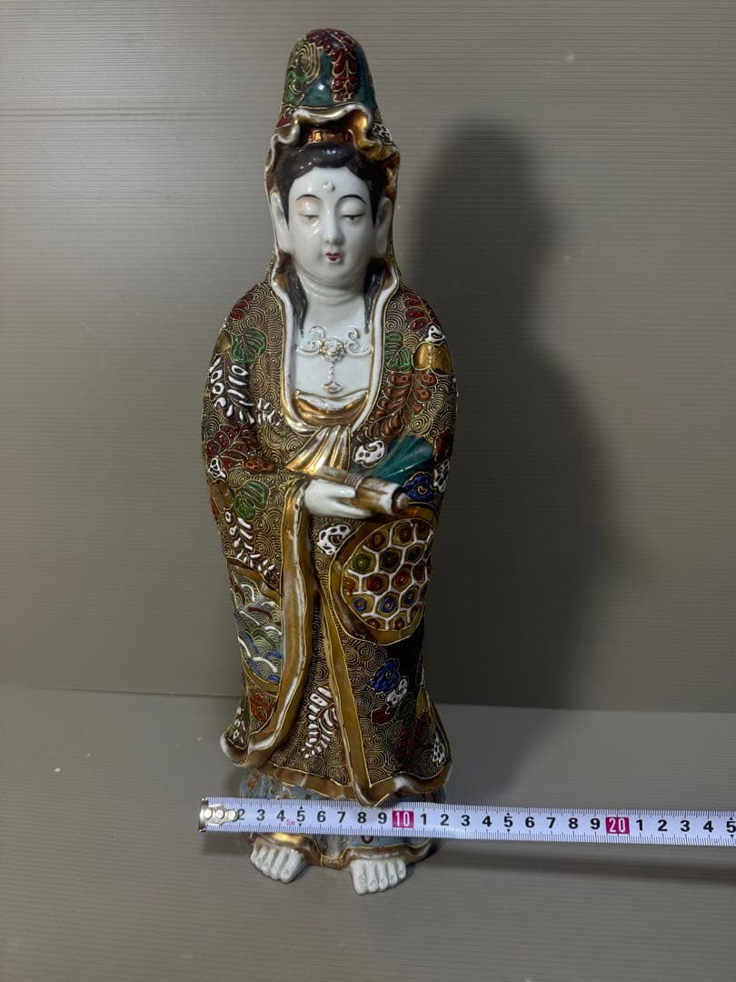 2308 九谷焼 観音菩薩像 仏像 色絵金彩 置物 - メルカリ