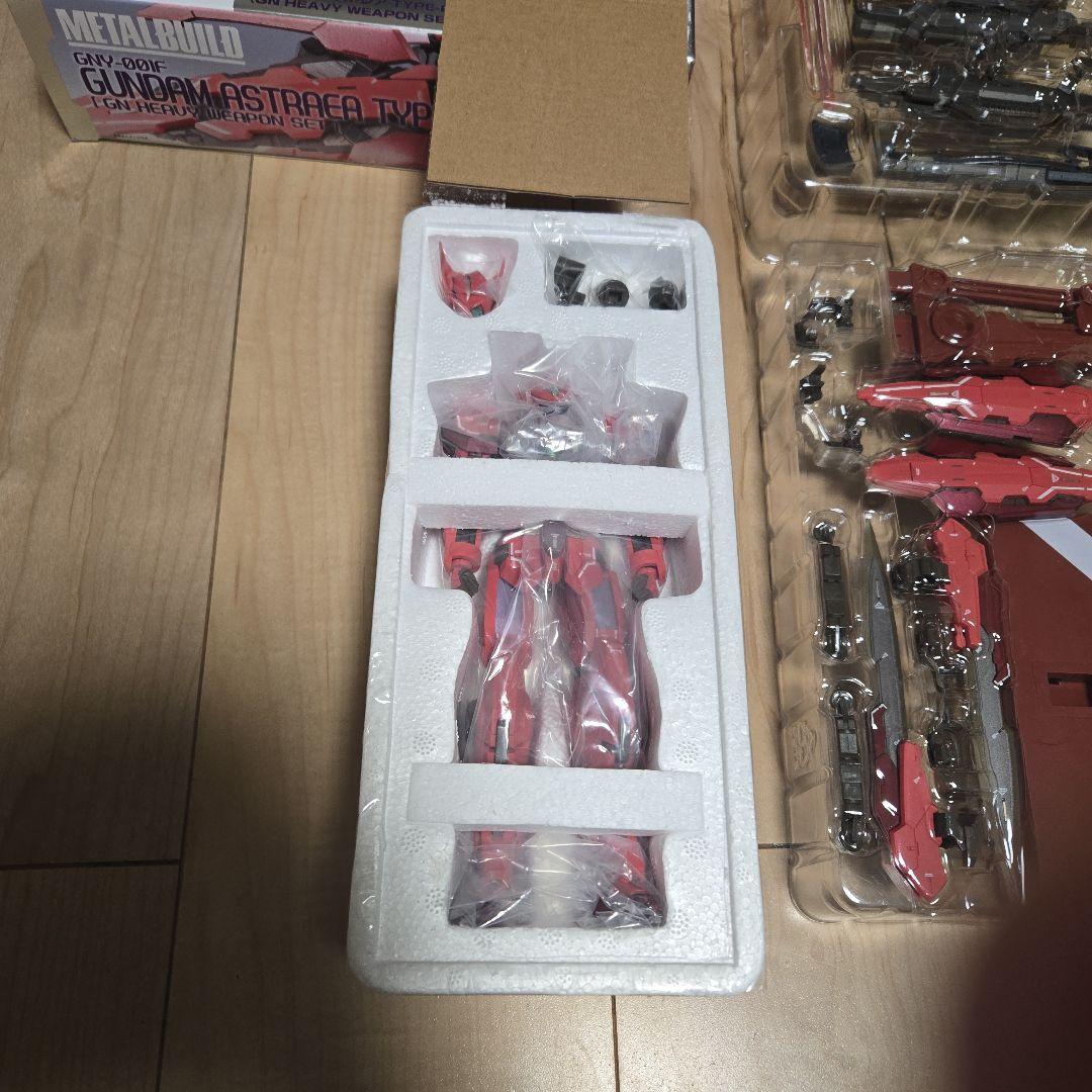メタルビルド　ガンダムアストレアType-Fのセット