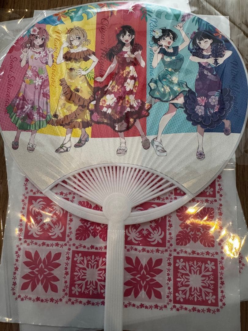 ハワイアンズ 彼女、お借りします　缶バッジ コンプリート 6個セット おまけ付き