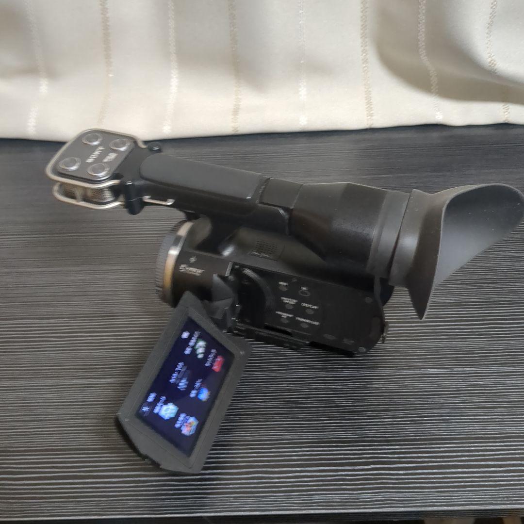 SONY NEX-VG20 本体 DJI スマホ用ジンバル付けます。