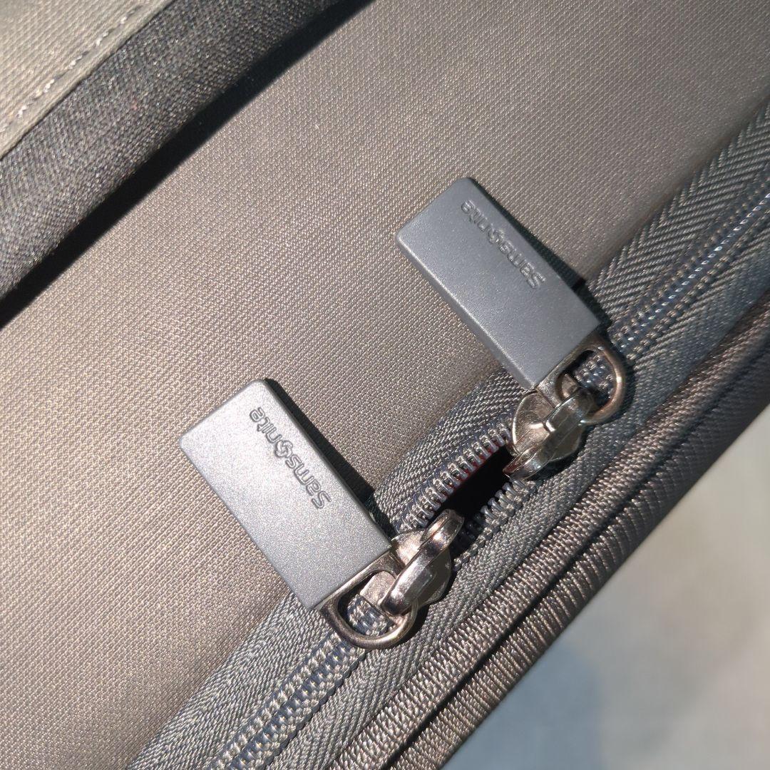Samsonite キャリーケース グレー 機内持ち込みサイズ