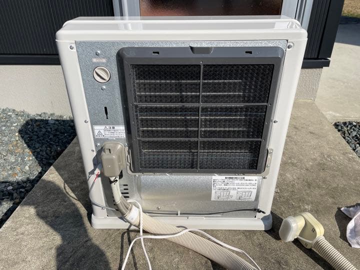 コロナ 温水ルームヒーター ファンコンベクター CRH-580CS 2012年製