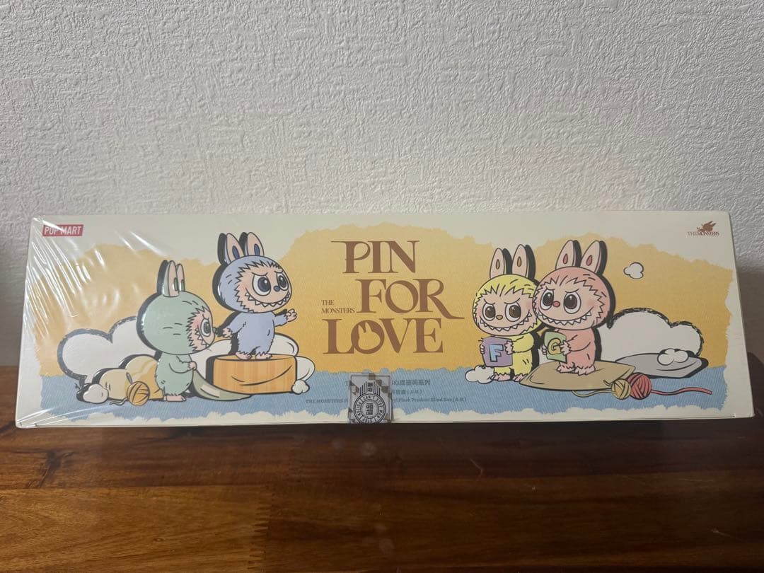 【新品未開封】POP MART PIN FOR LOVE box2種　ラブブ