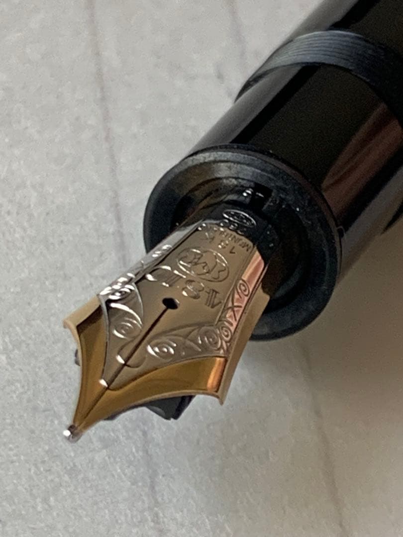 美品 モンブラン 万年筆 マイスターシュテュック149 18Kペン先