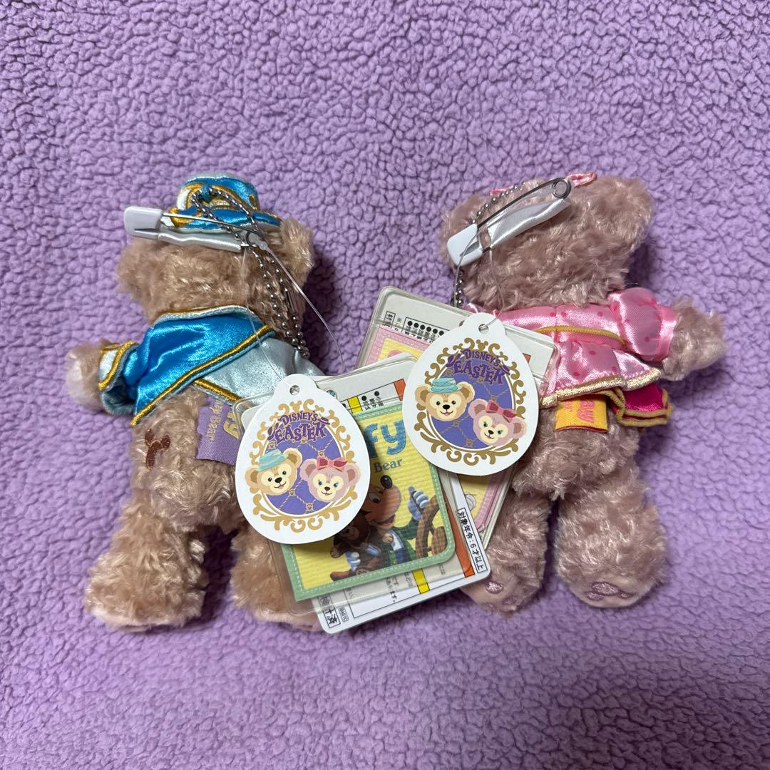 ダッフィー & シェリーメイ ぬいぐるみバッチ - メルカリ
