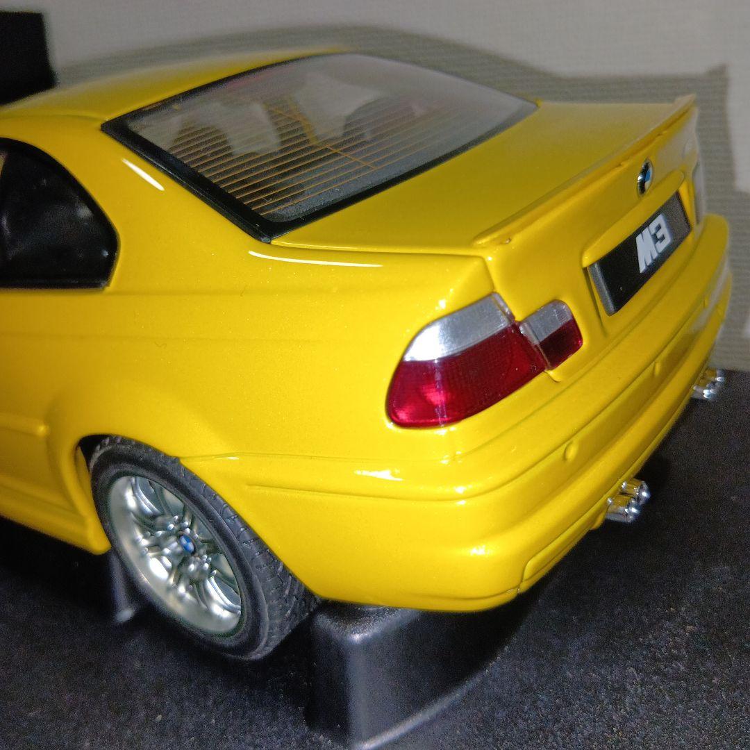 絶版AUTOart BMW M3 イエロー 1/18