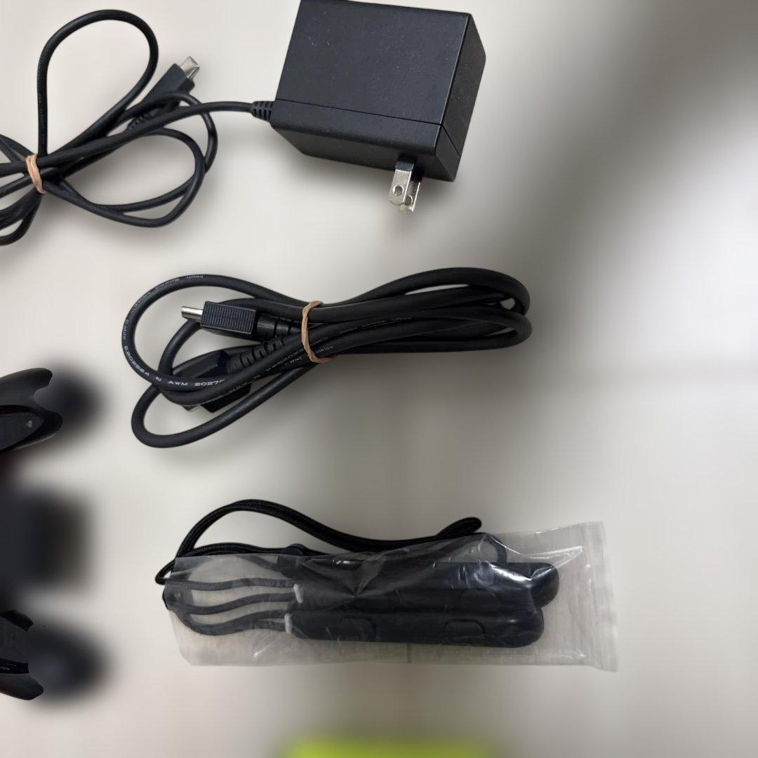 Nintendo SWITCH ブルー/イエロー　本体／周辺機器