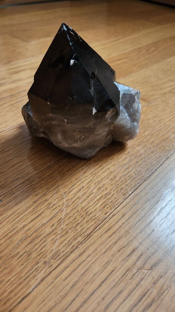 新春値下げ✨1.41kg　極上　エレスチャルスモーキークォーツカテドラル　水晶