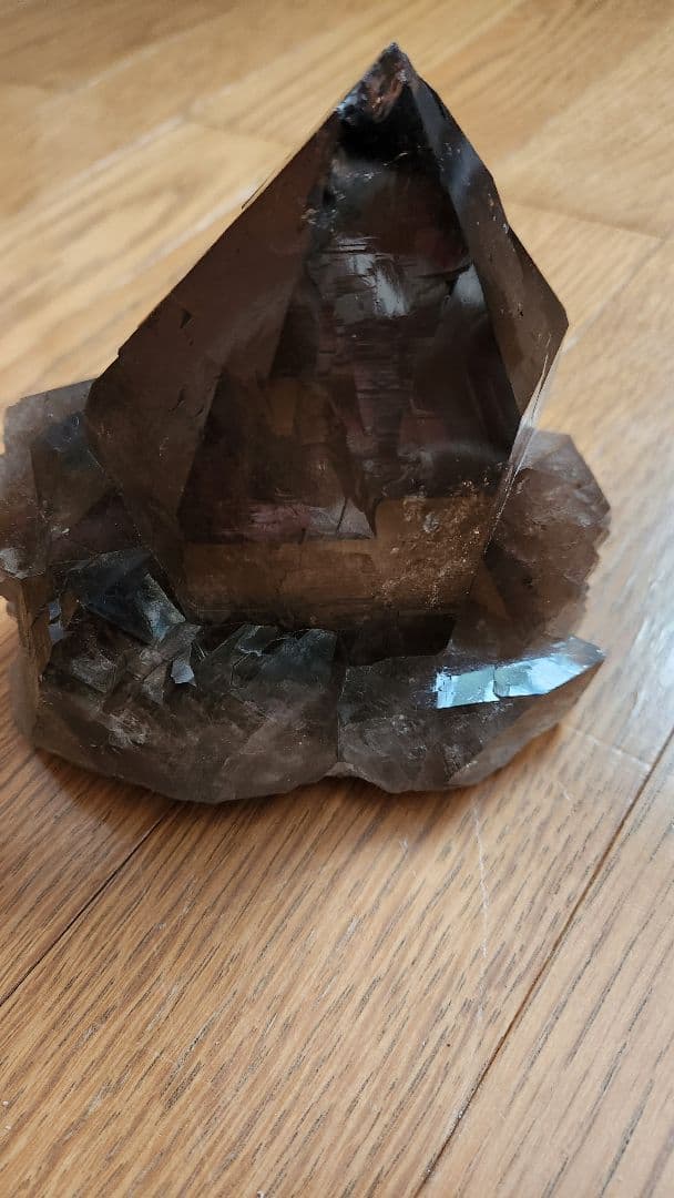 新春値下げ✨1.41kg　極上　エレスチャルスモーキークォーツカテドラル　水晶