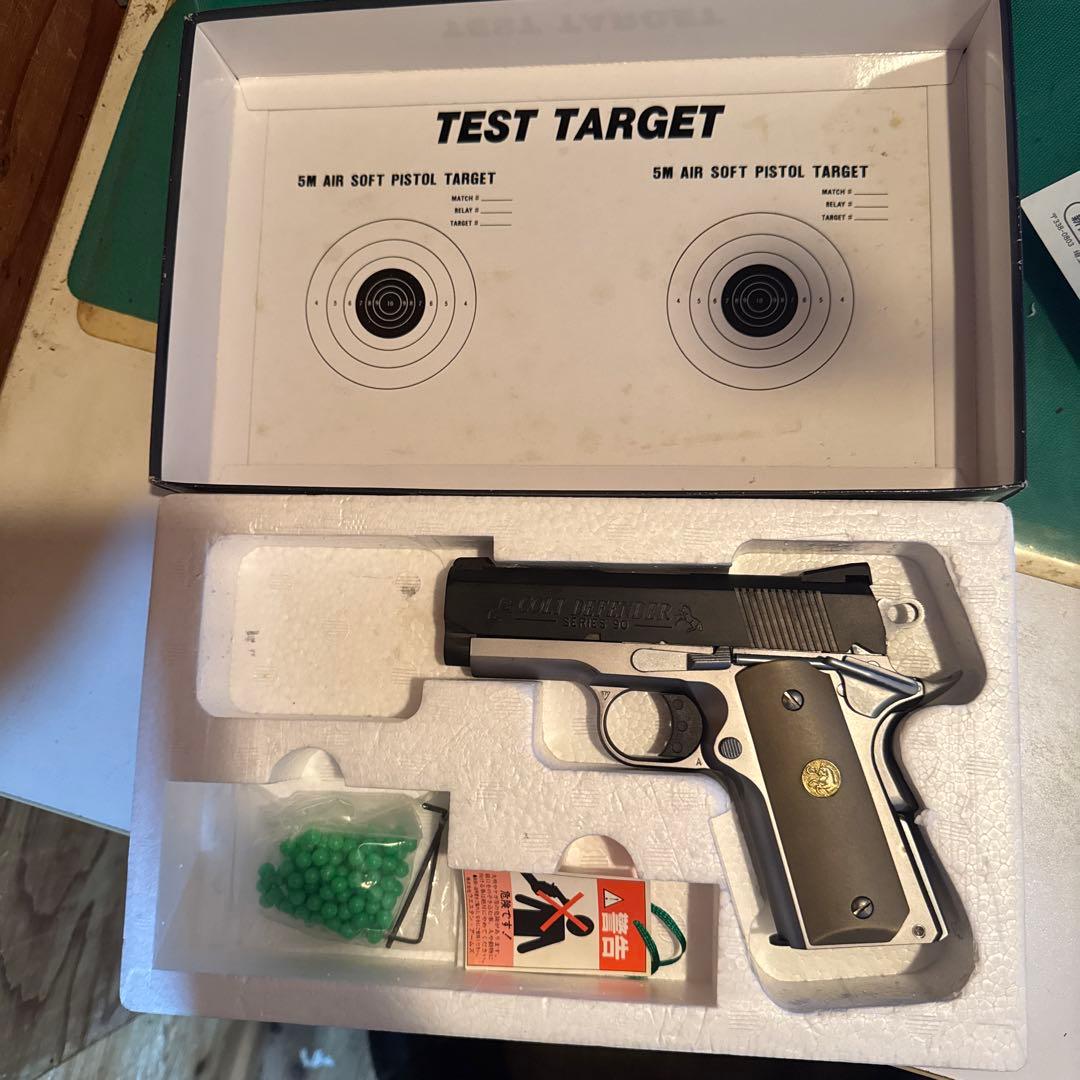 COLT DEFENDER SERIES 90 mgc 新日本模型　アイボリー