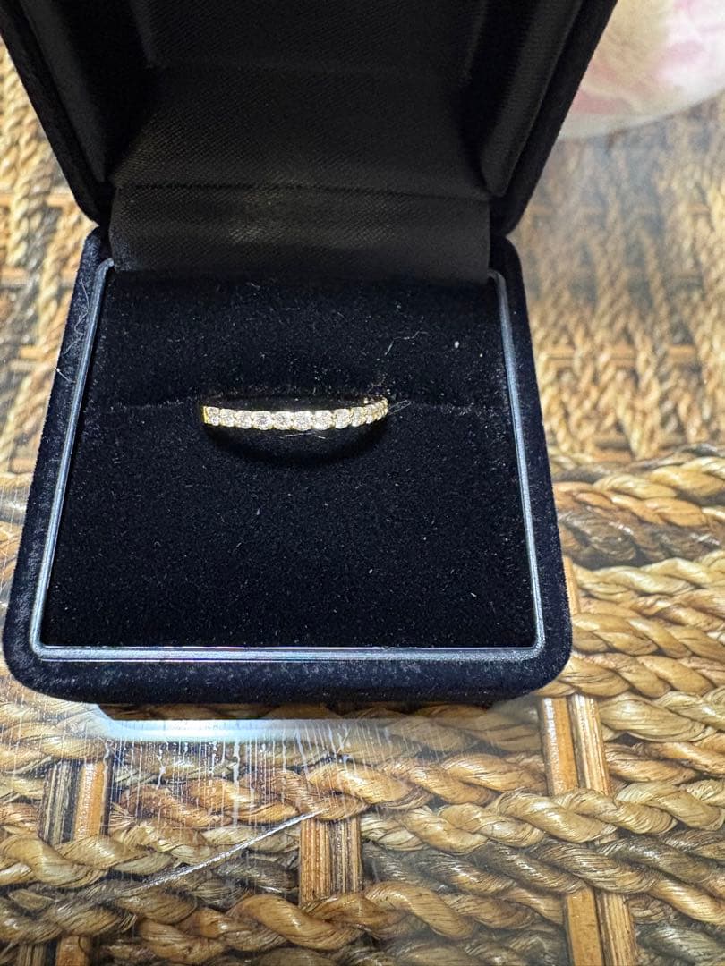 ピクニクK18金ハーフエタニティダイヤモンドリング0.3カラット