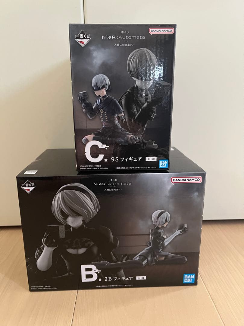 NieR:Automata 2B & 9S フィギュアセット NieR: Automata 2B & 9S Plastic Model Kit Two-Pack