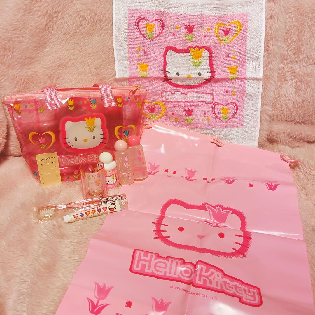 希少レア　ハローキティ　トラベルセット　ビニールバッグ　2000 チューリップ