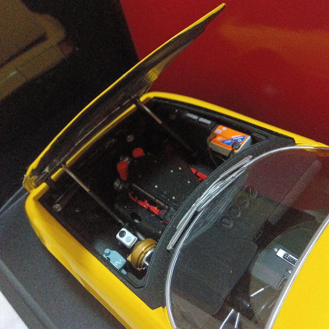 京商 1/18 フェラーリ 365GTB/4