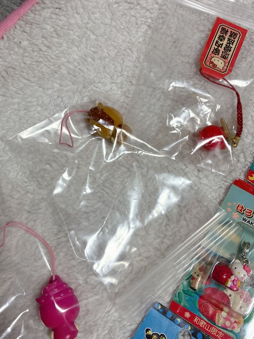 【希少】ご当地キティファスナーマスコットまとめ売り　根付ストラップ　他