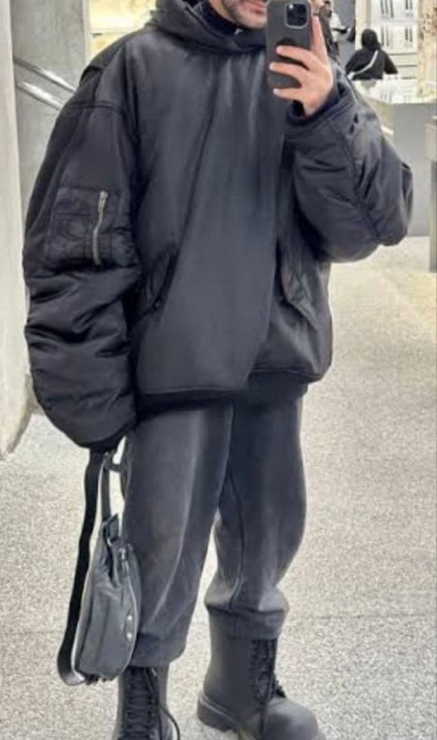 デムナ期 BALENCIAGA PULLOVER BOMBER3