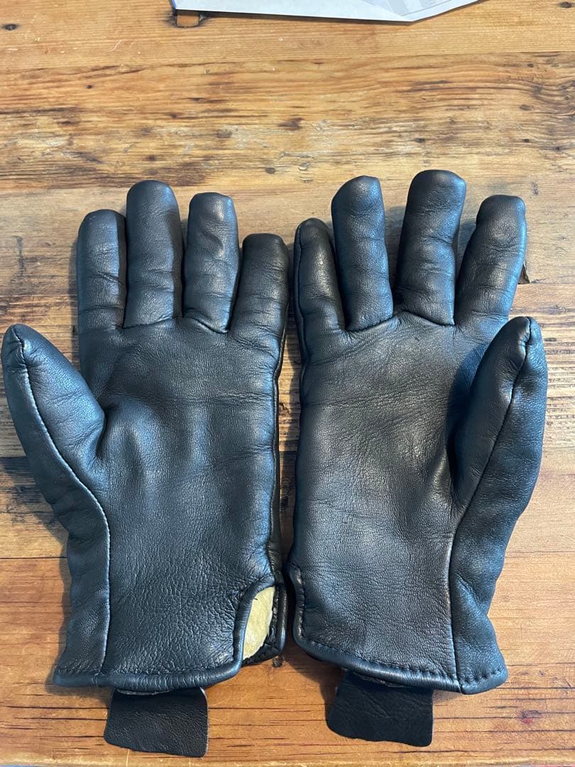 笑*ん様 キムタク着HTCガイヤー スタッズワーク ボアライナー ディアス