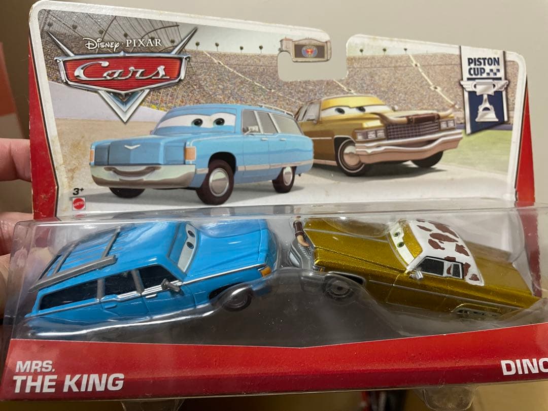 『週末値下げ』 カーズ Father Burke & Mrs. The King