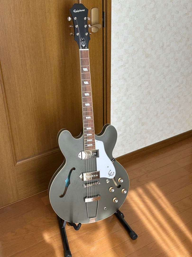 美品　Epiphone Casino Worn Olive Drab Epiphone Casino Worn Worn Olive Drab エレキギター 初心者14点セット