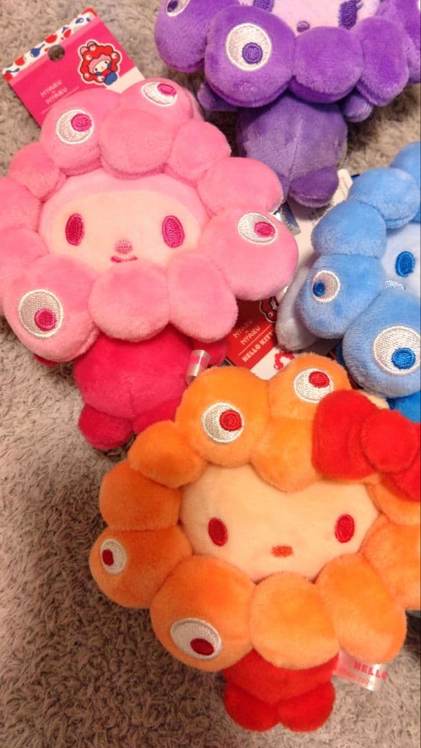 推しカラーサンリオなりきりぬいぐるみ　カラビナ付　（コンプリート7点セット）