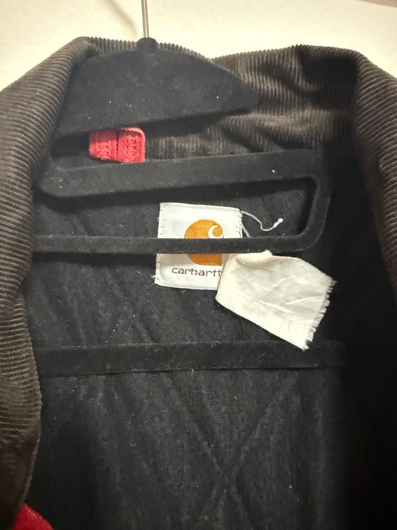 Carhartt レッドジャケット BENTLEY