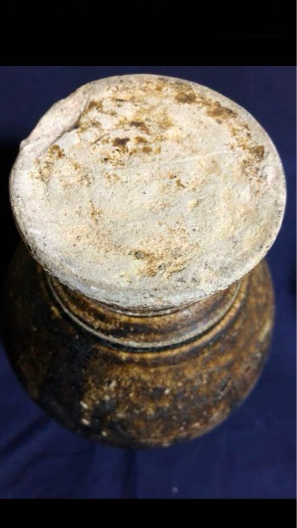 こたつ様クメール出土の壺 希少品骨董古美術品