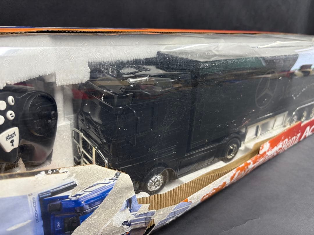 メルセデスベンツ アクトロス トレーラー トラック ラジコン　未使用保管品