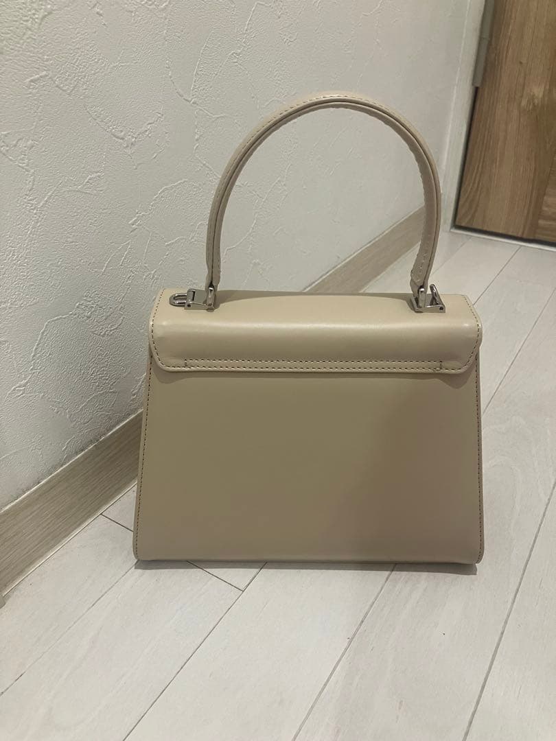 新品傳濱野2way ハンドバッグ ショルダーバッグ　ベージュ　フォーマルmimi