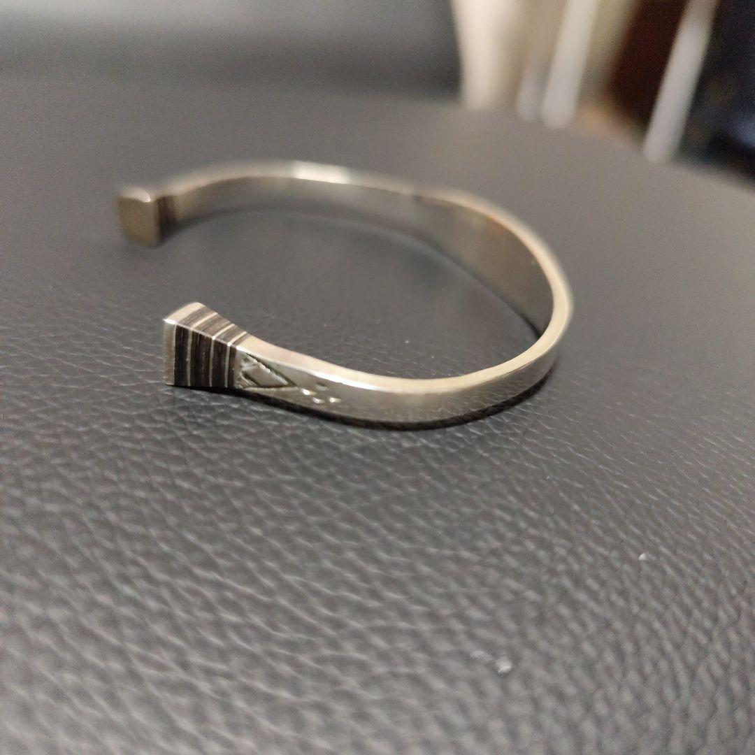 ADAWAT'N TUAREG アダワットトゥアレグ　バングル