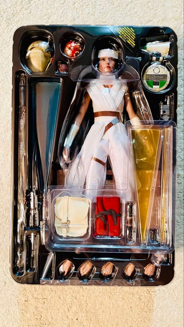 美品 レイ スターウォーズ ホットトイズ マスターピース フィギュア