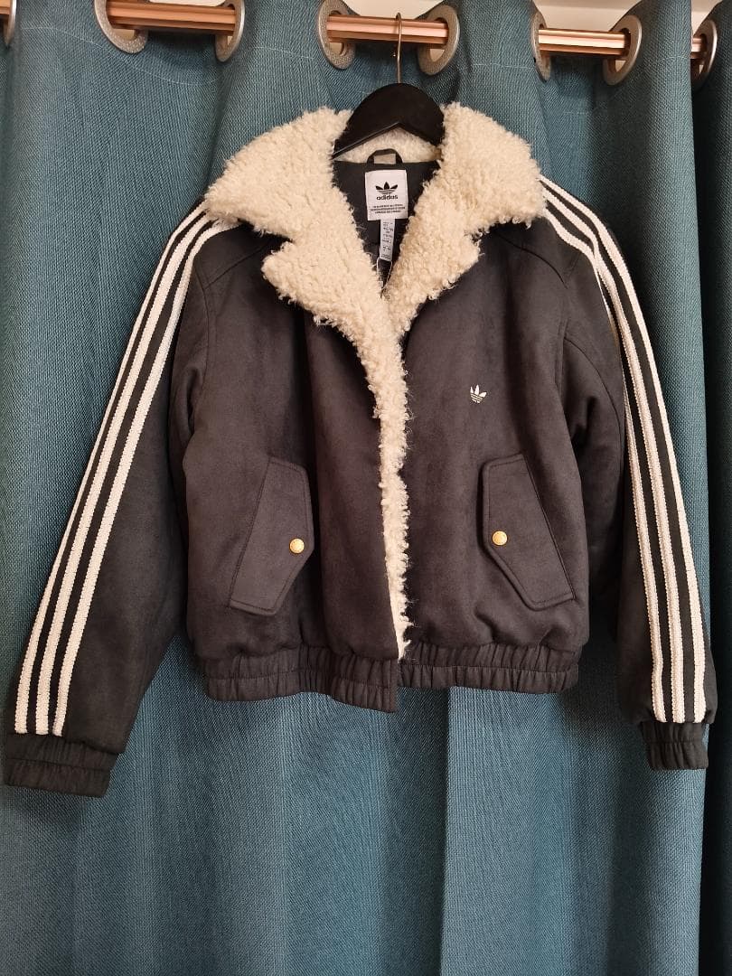 新品】Adidas中国限定 ボア襟付き グレー ジャケット XS - メルカリ
