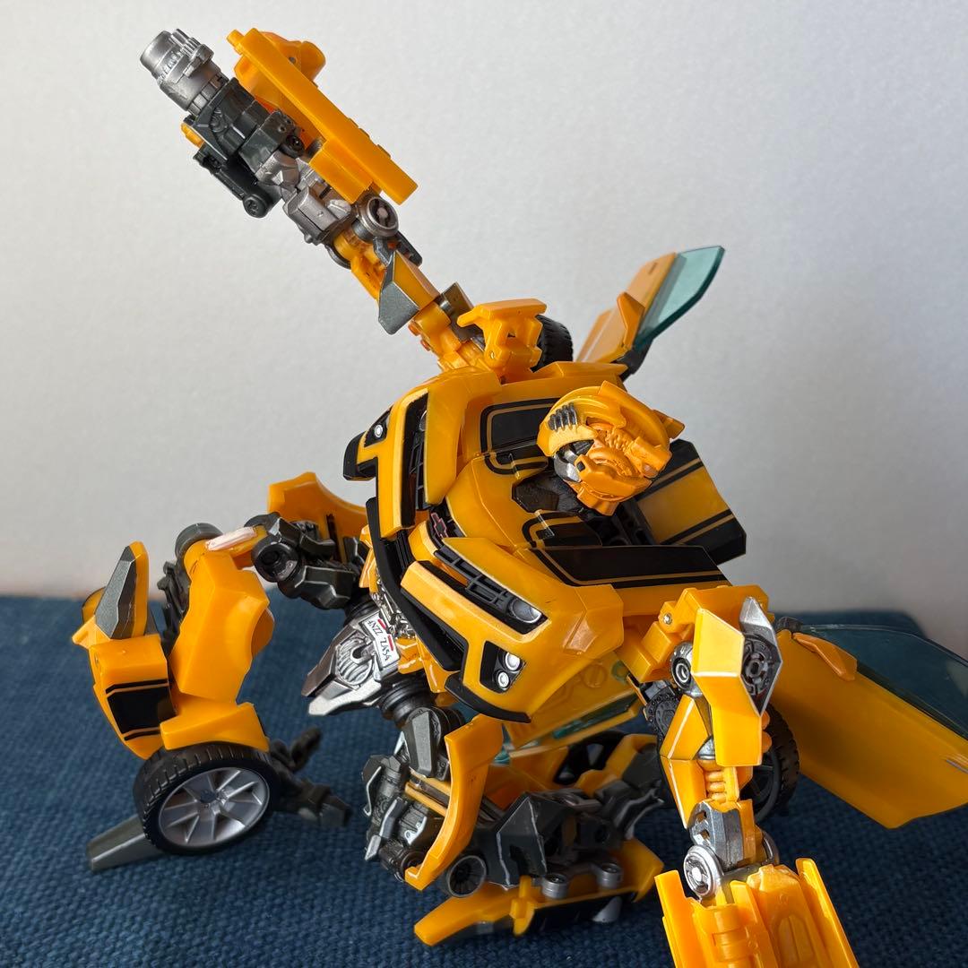 【美品】トランスフォーマー RA-21 バンブルビー フィギュア 正規品