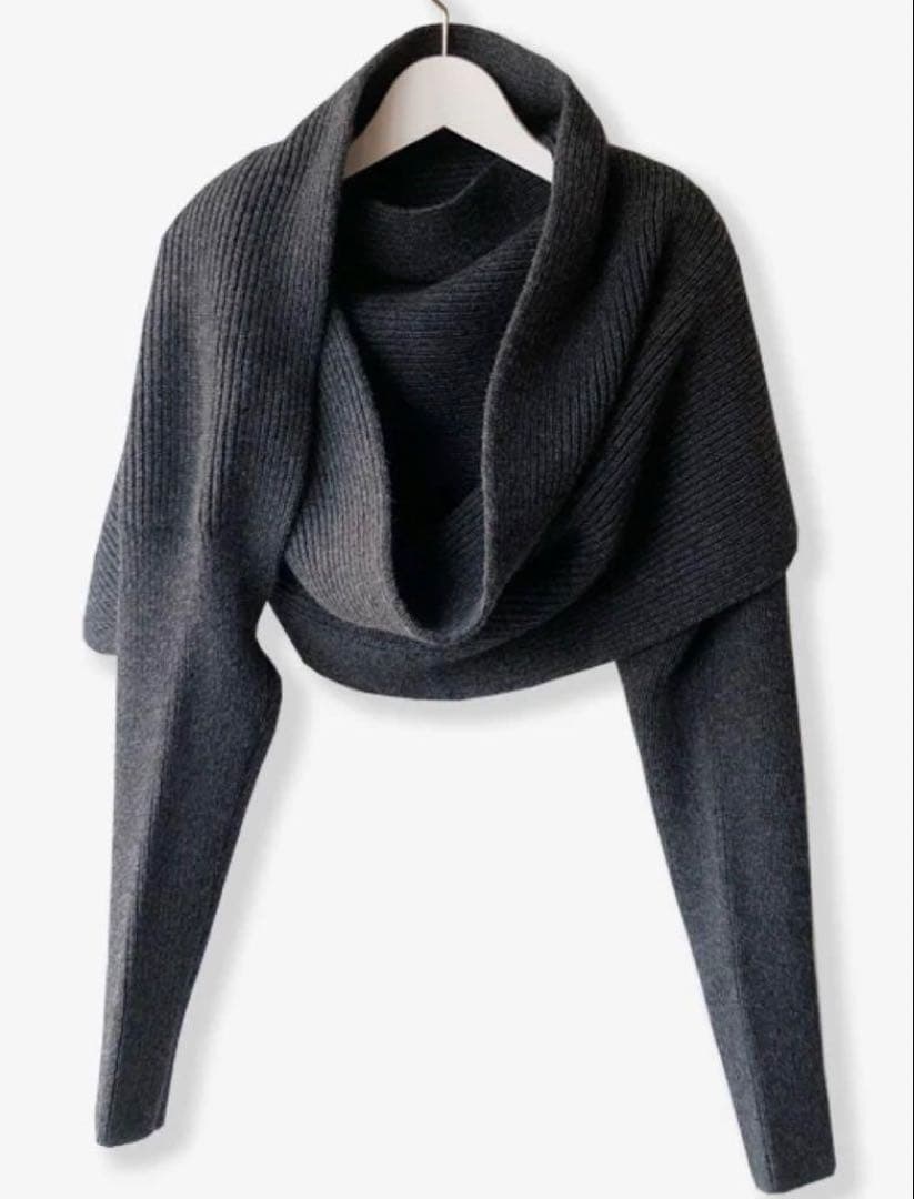 フミカウチダ fumika uchida オフショルダーニット マフラー - メルカリ