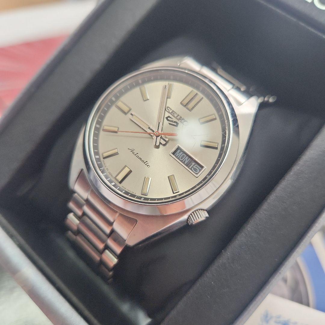 セイコー5 スポーツ 自動巻き 腕時計アナログ ゴールド　完品