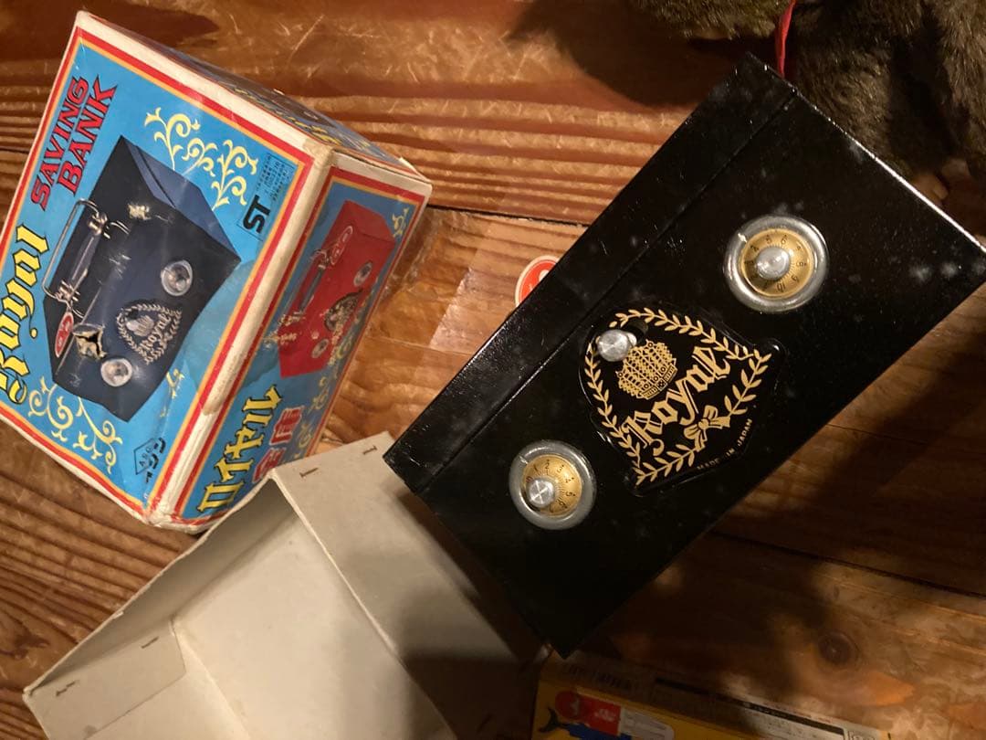 昭和レトロセット　モンチッチ　ブリキ 金庫　マブチ　水中モーター