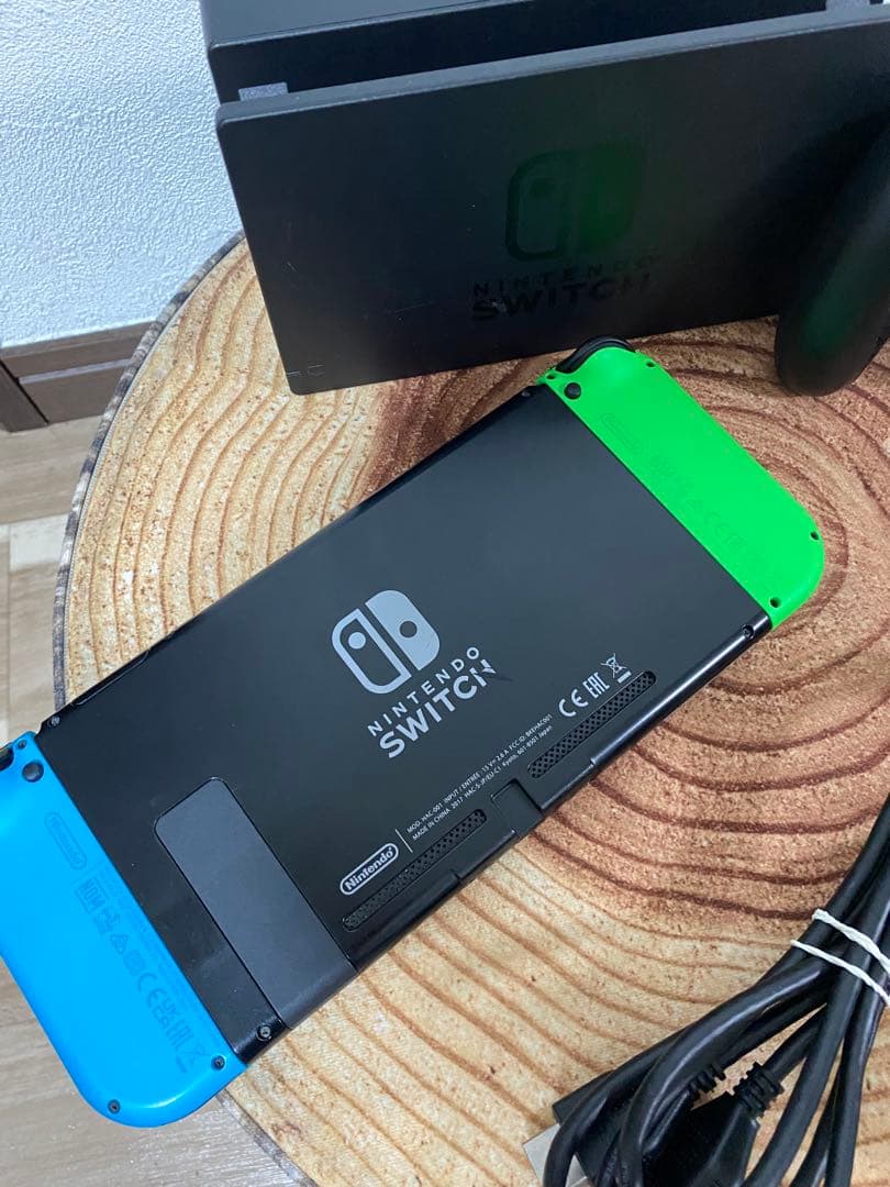 Nintendo Switch ニンテンドースイッチ本体　GRN/BLU 箱無し