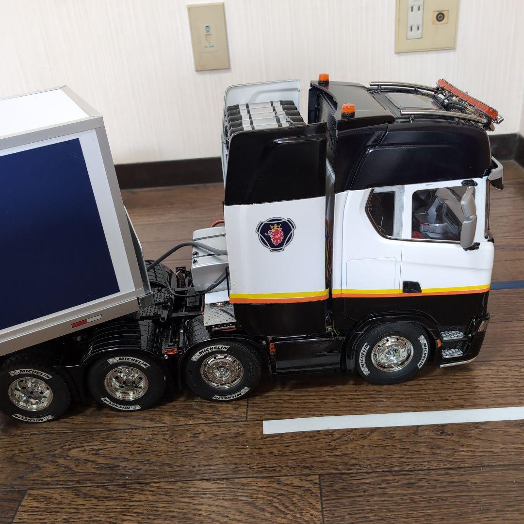 タミヤスカニア ダブルス大型トレーラー LEDキャブサスとリーフサス