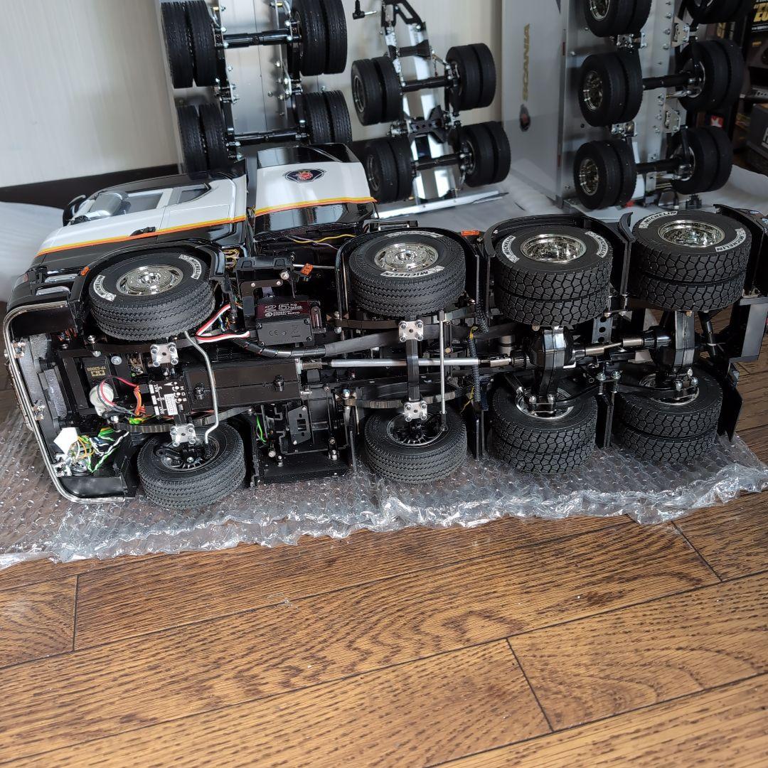 タミヤスカニア ダブルス大型トレーラー LEDキャブサスとリーフサス