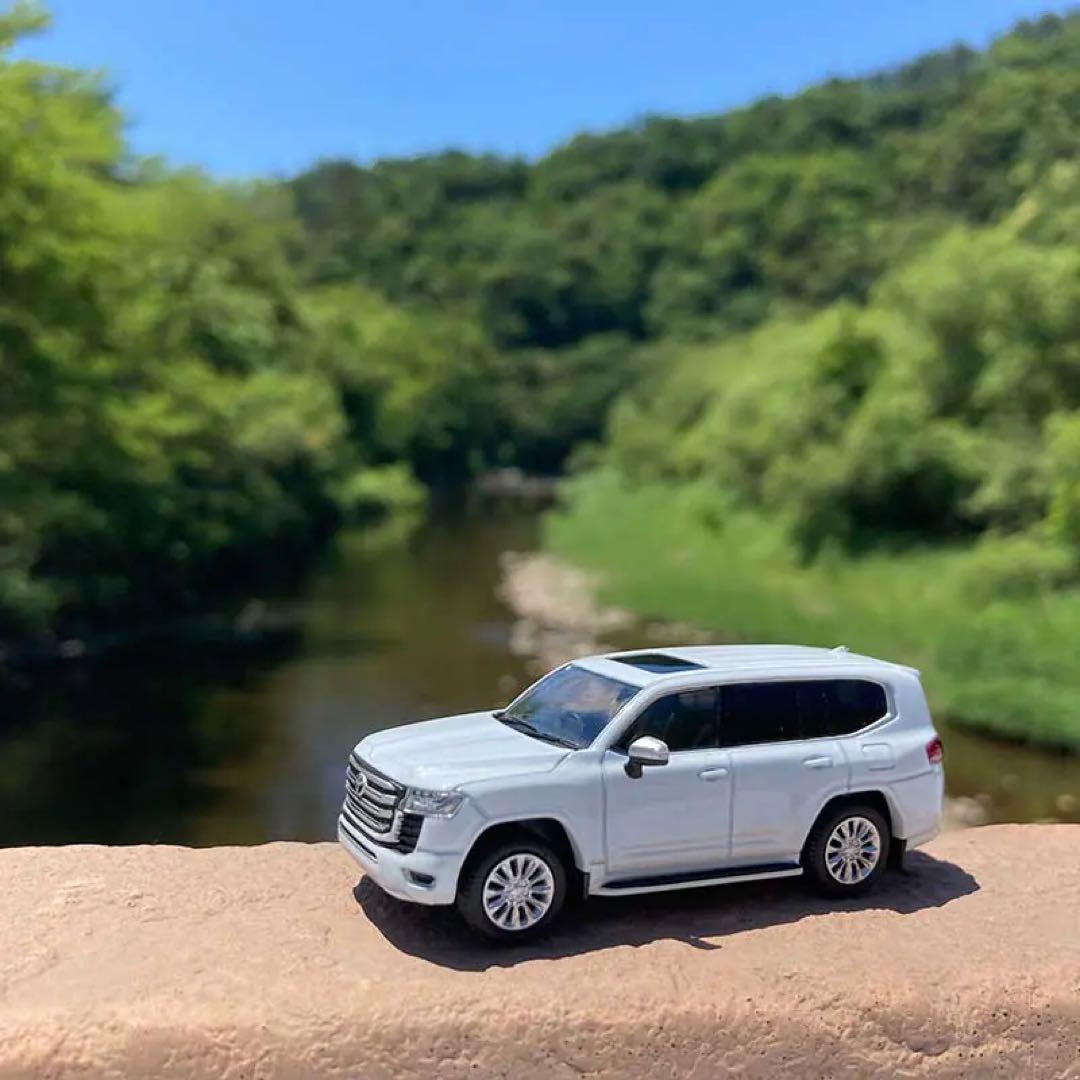KYOSHO MINI CAR ＆ BOOK　トヨタ ランドクルーザー　2台