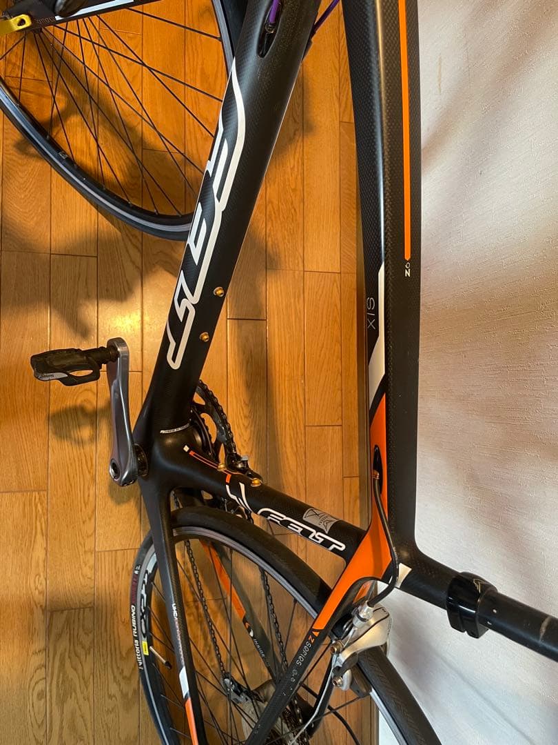 FELT Z6 カーボンフレームロードバイク