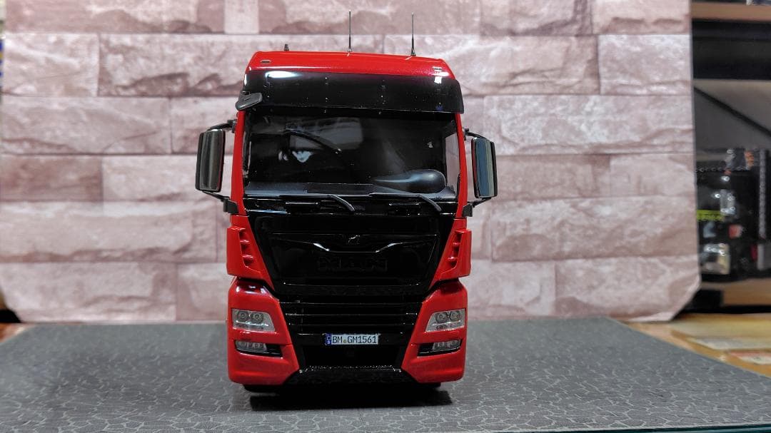 イタレリ MAN TGX トレーラーヘッド 完成品
