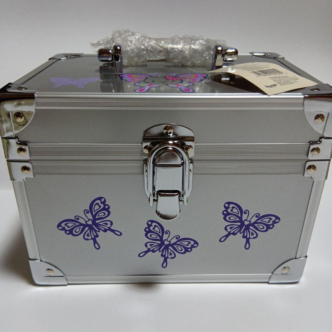 ハローキティ　海外限定　平成レトロ　メイクボックス　コスメボックス　2001年