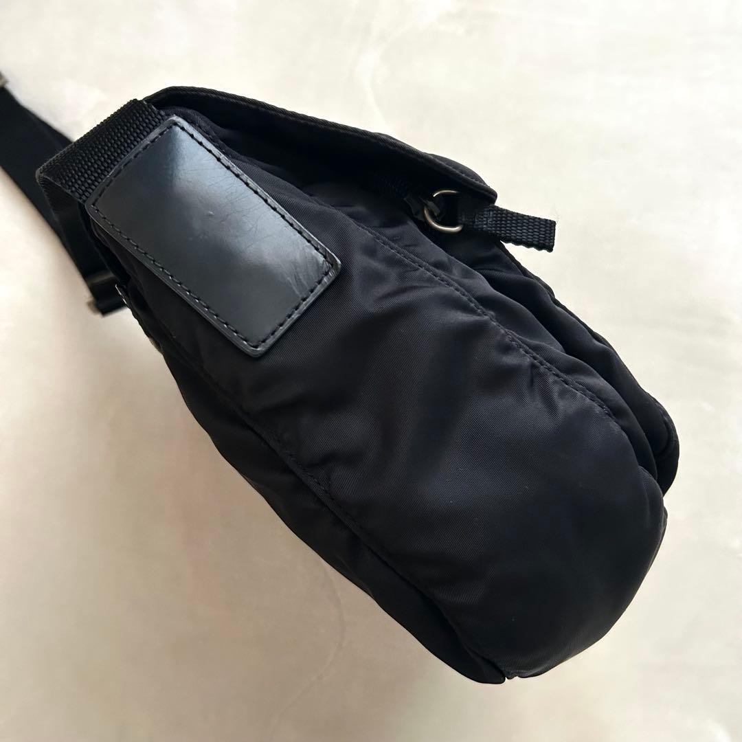 PRADA プラダ ショルダーバッグ テスート 黒
