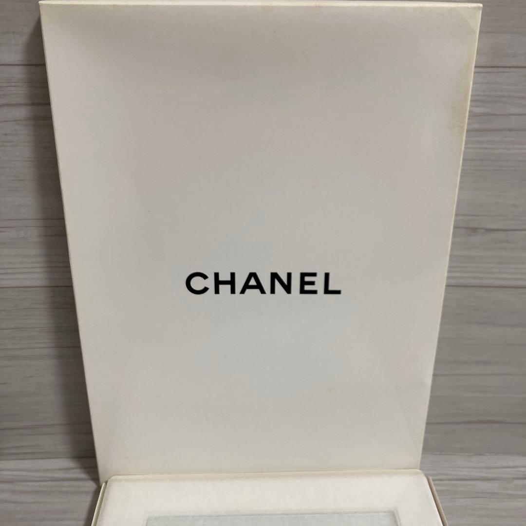 CHANEL ノベルティ スタンドミラー 未使用