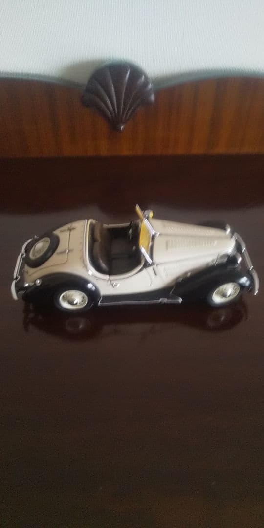 初期型 CMC アウディ ロードスター ミニカー