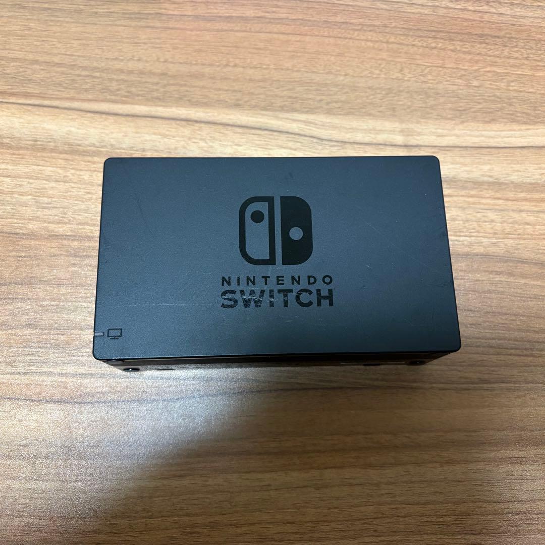 Nintendo Switch 本体 グレー、保護ケース・ソフトケース付き