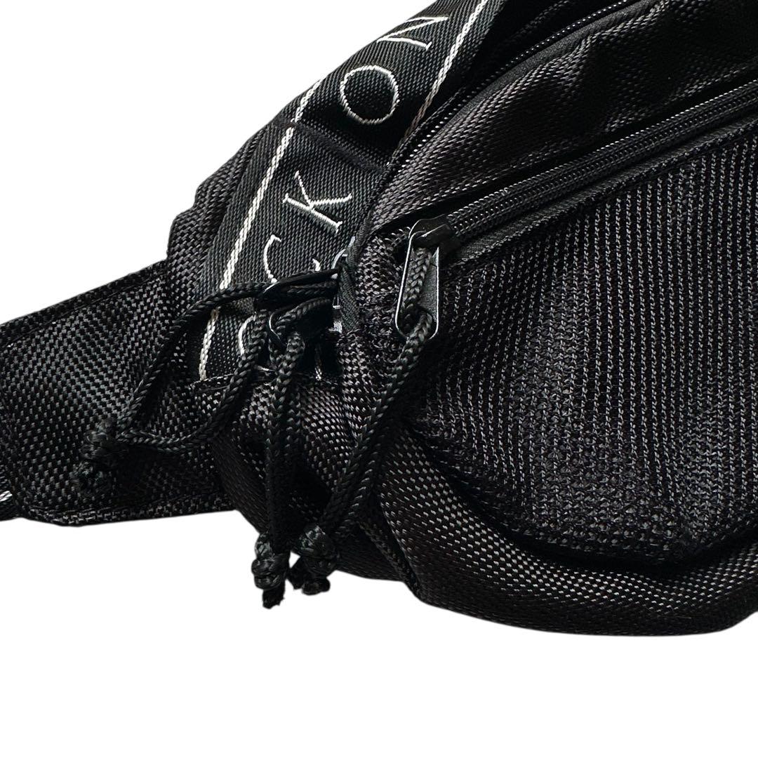 ONE OK ROCK / 2018年 グッズ ボディバッグ - メルカリ