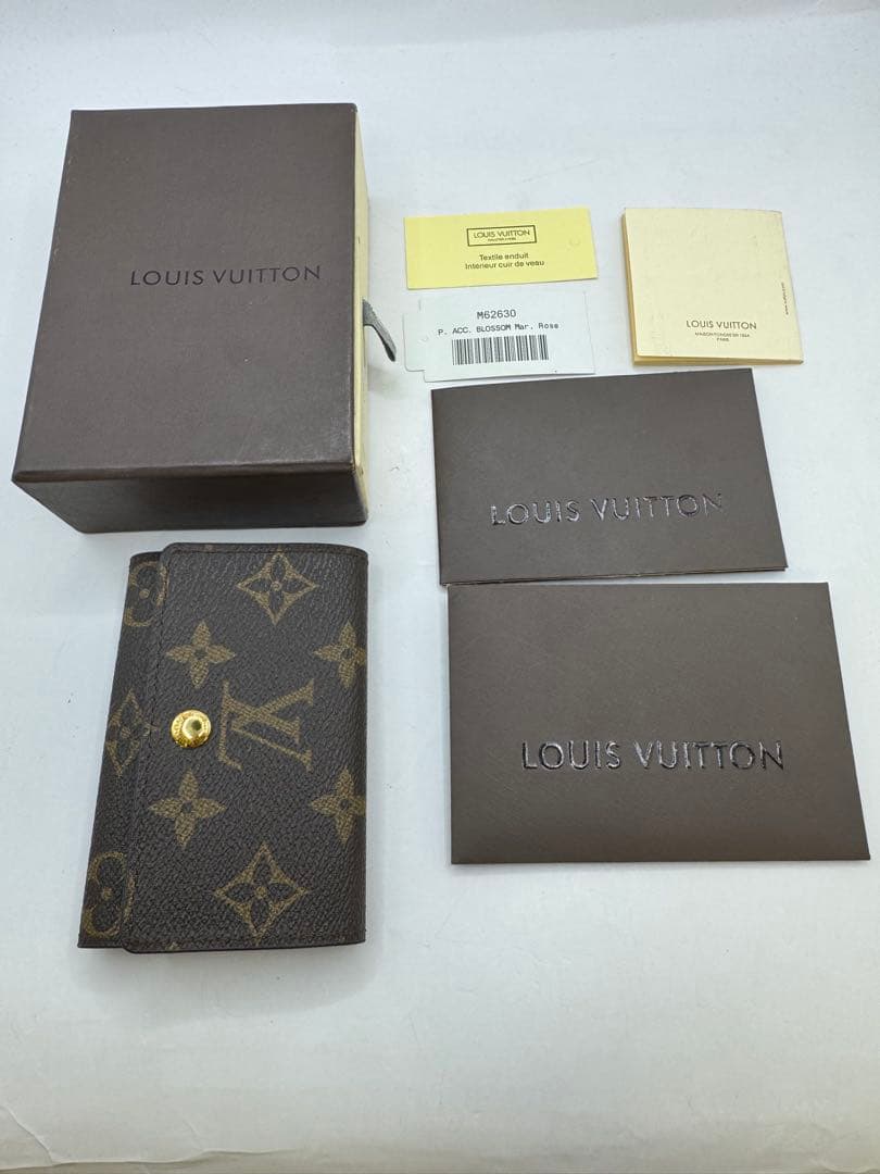 ルイヴィトン 6連キーケース モノグラム ミュルティクレ6 キーケース キーケース ミュルティクレ 6 モノグラム｜ルイ・ヴィトン 公式サイト